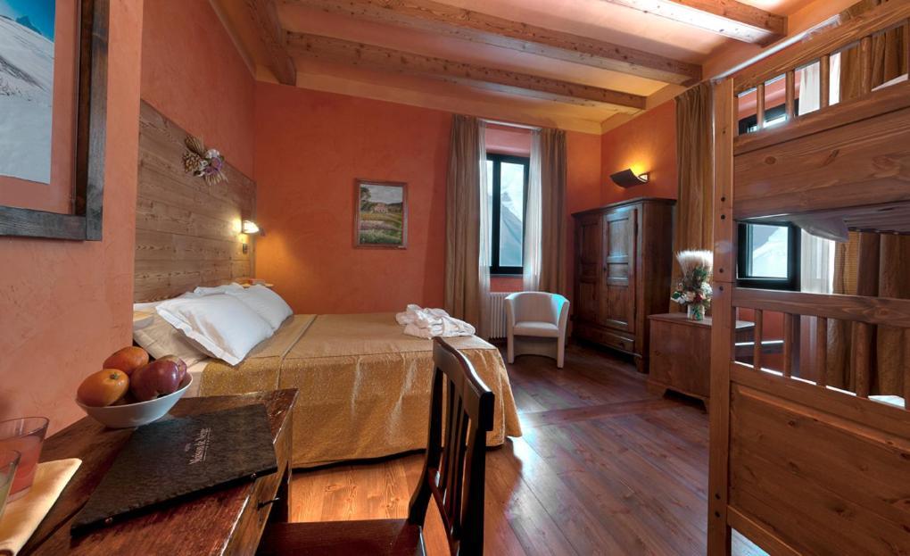 Re Delle Alpi Resort & Spa, 4 Stelle Superior La Thuile Habitación foto